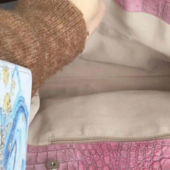 Pink square should bag in faux croc pattern NWOT - Picture 7 of 8
